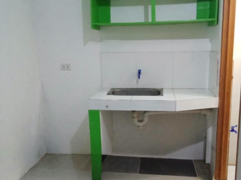 Ground-floor studio in Lupang Arenda, Taytay